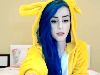 Hot Webcam Babe Loves Dildo Anal Masturbation