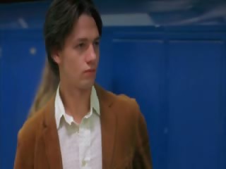 Jordana Brewster – Nearing Grace