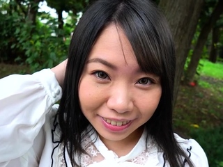 Kaede Morimoto is back in a lovely swimsuit. For us, she