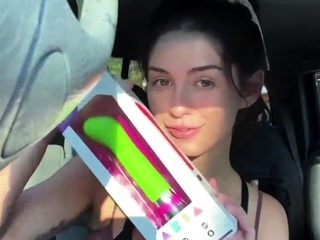 Amateur brunette double toying on webcam