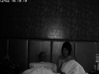 Hot amateur hidden cam