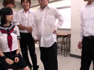 Japanese group sex with pussy licking and fucking