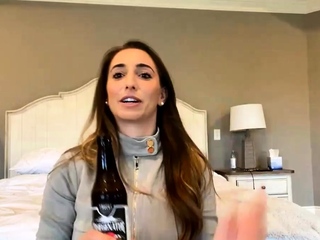 Solo Amateur Babes Play With Vibrators and Masturbate