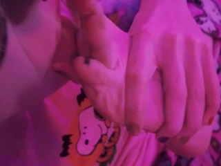 Close up amateur masturbating solo